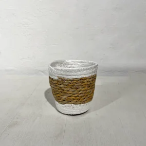 petit cache pot vannerie