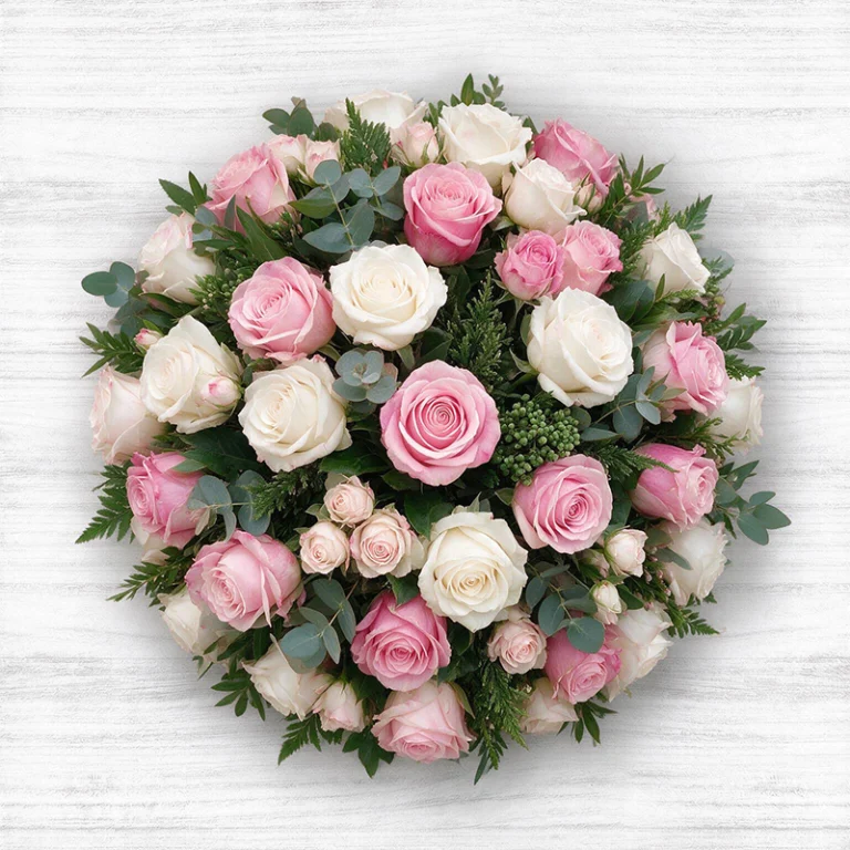Petit Coussin de Roses roses 50cm