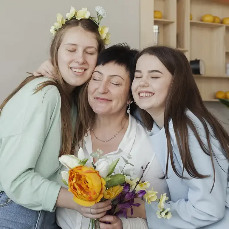 La famille soutien la journée de la femmes