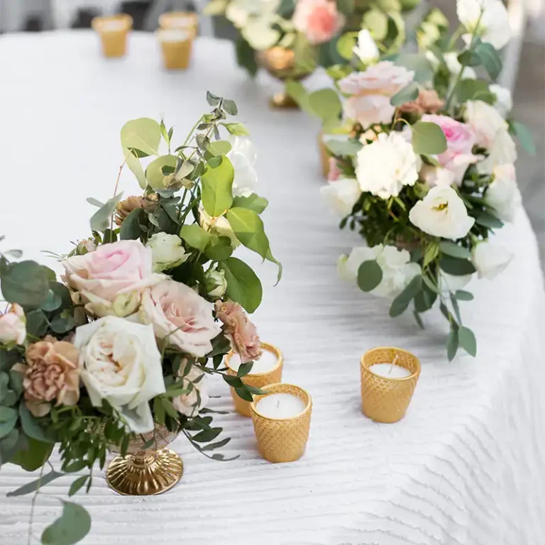 décoration de table de mariage champêtre couleurs poudrées