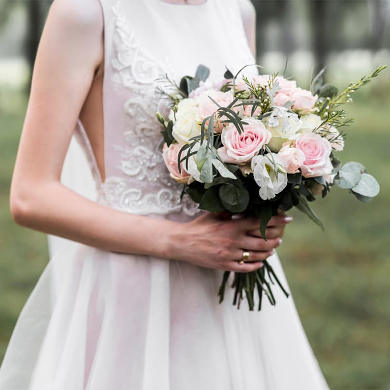 mariée pivoine bouquet de mariage rose