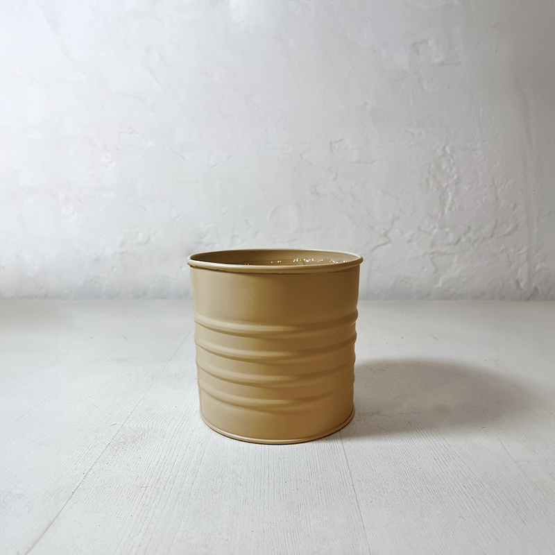 petit cache-pot zinc jaune moutarde laqué